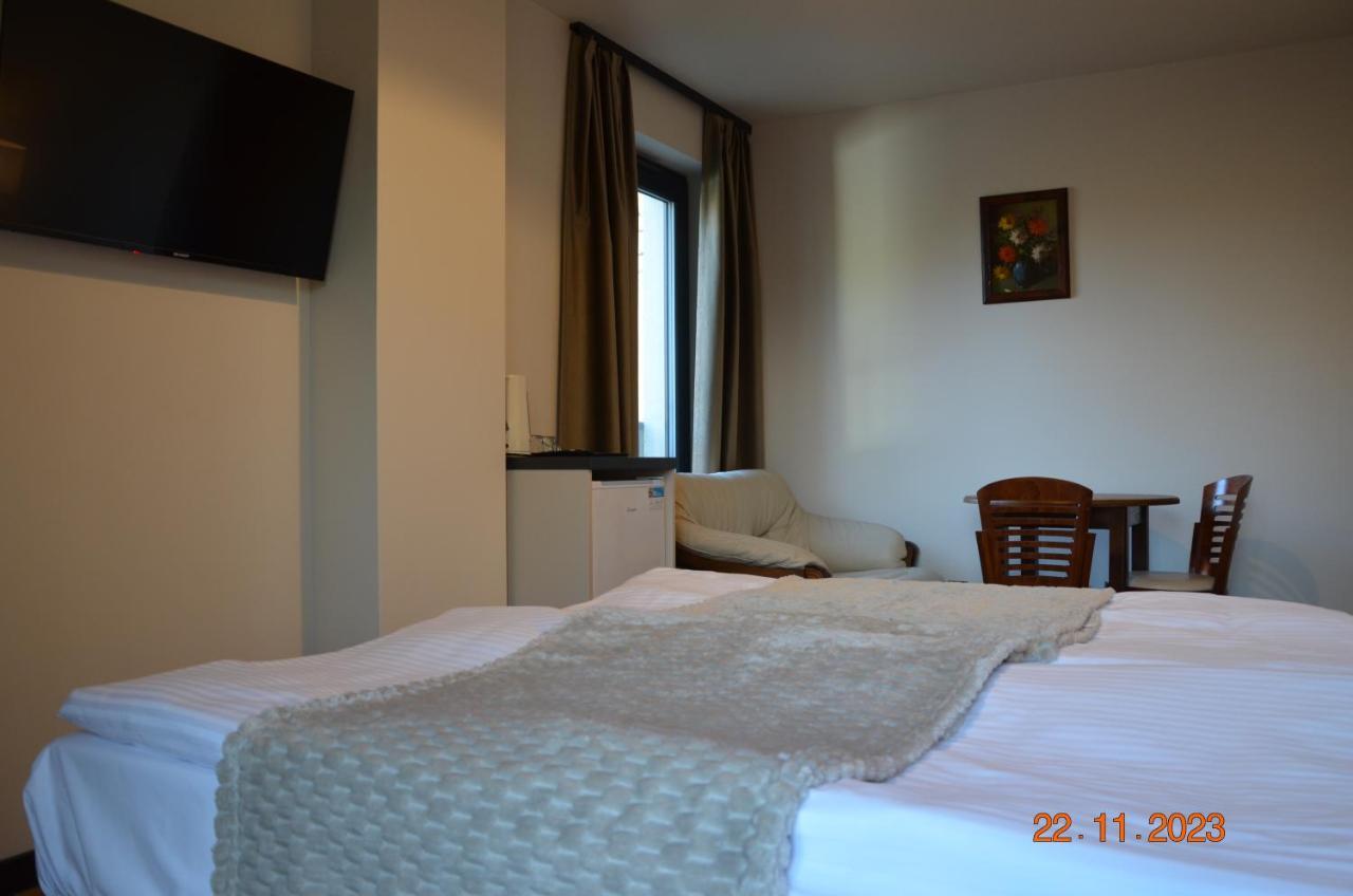 Arte Gdansk Hotell Exteriör bild